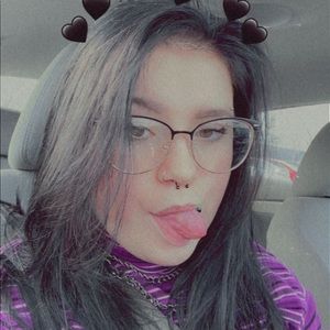 Meet your Posher, Isabelle